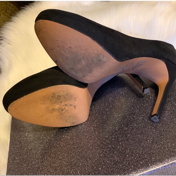 H & M . Heels - Picture 5 of 6